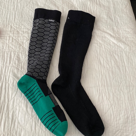 Sumade Waterproof Socks - Picture 4 of 13